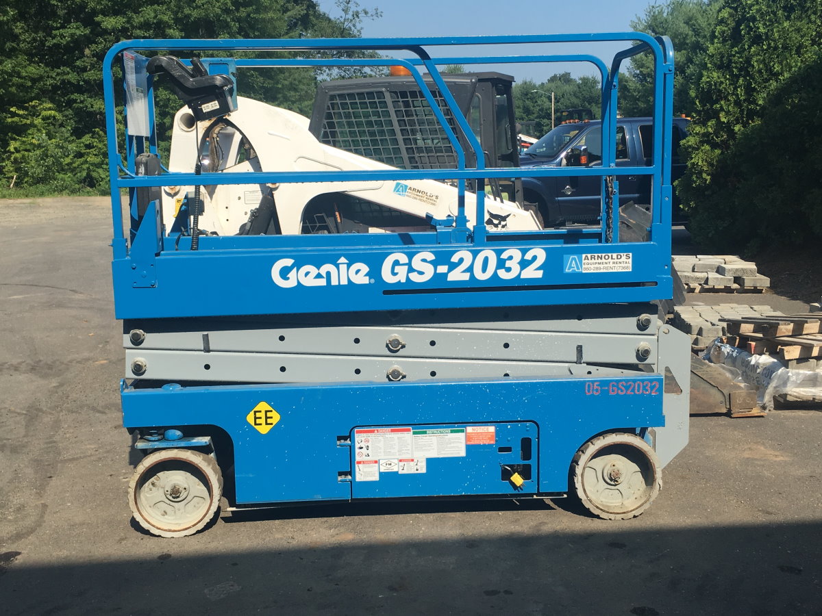 Genie GS-2032 Scissor Lift Rental CT
