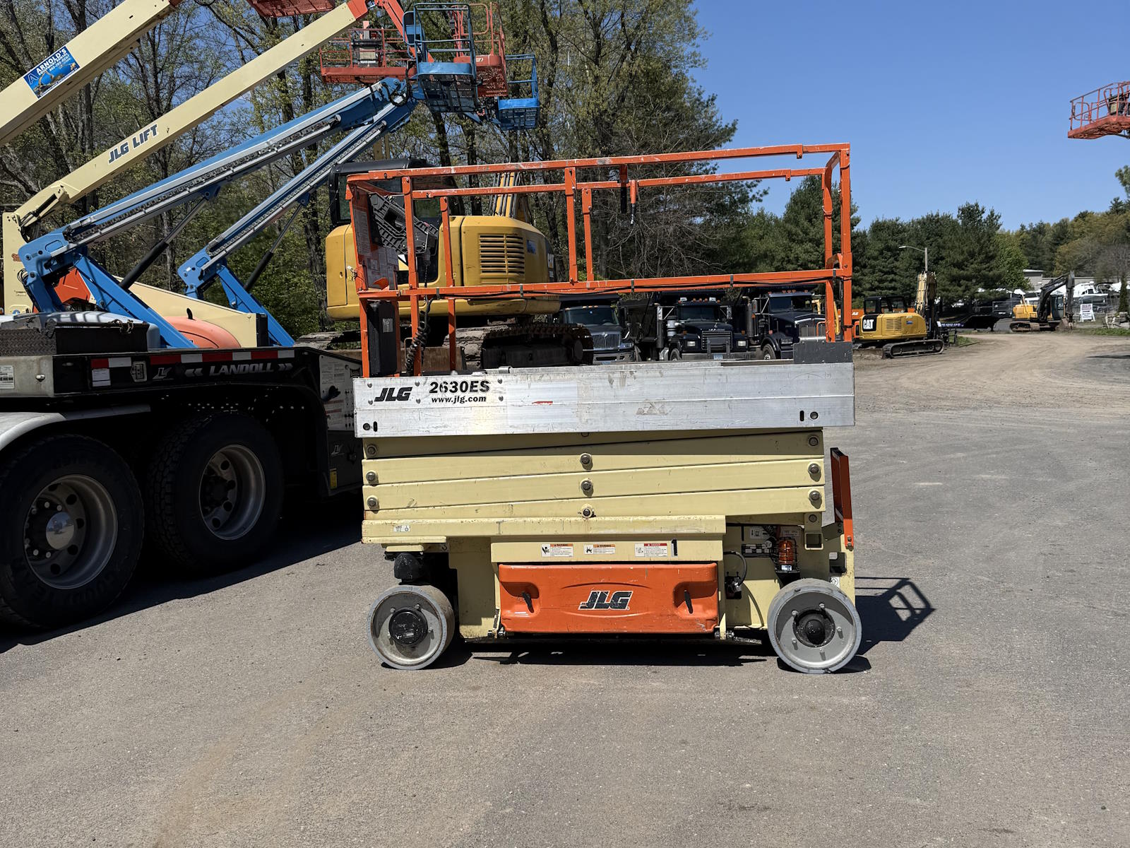 JLG 2630 Scissor Lift